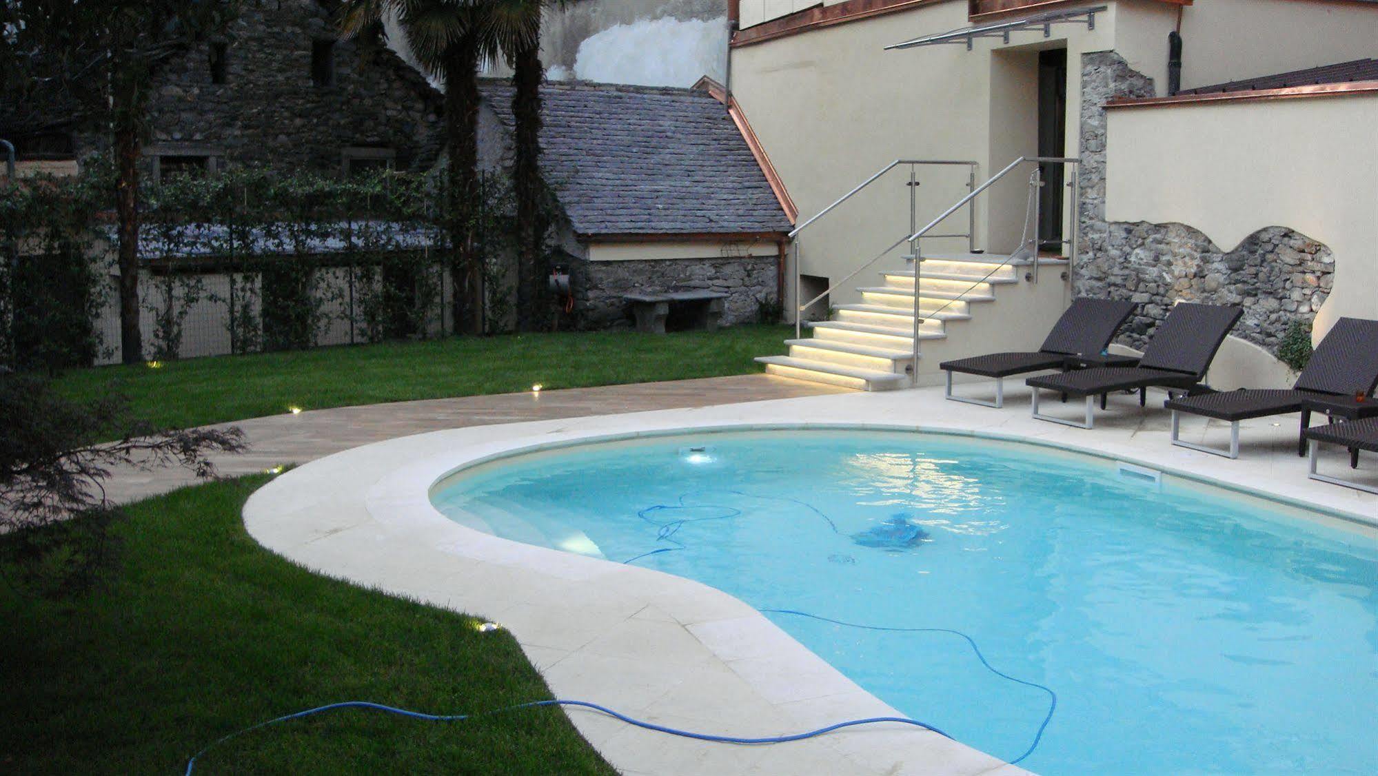 Albergo Corona Domodossola Dış mekan fotoğraf